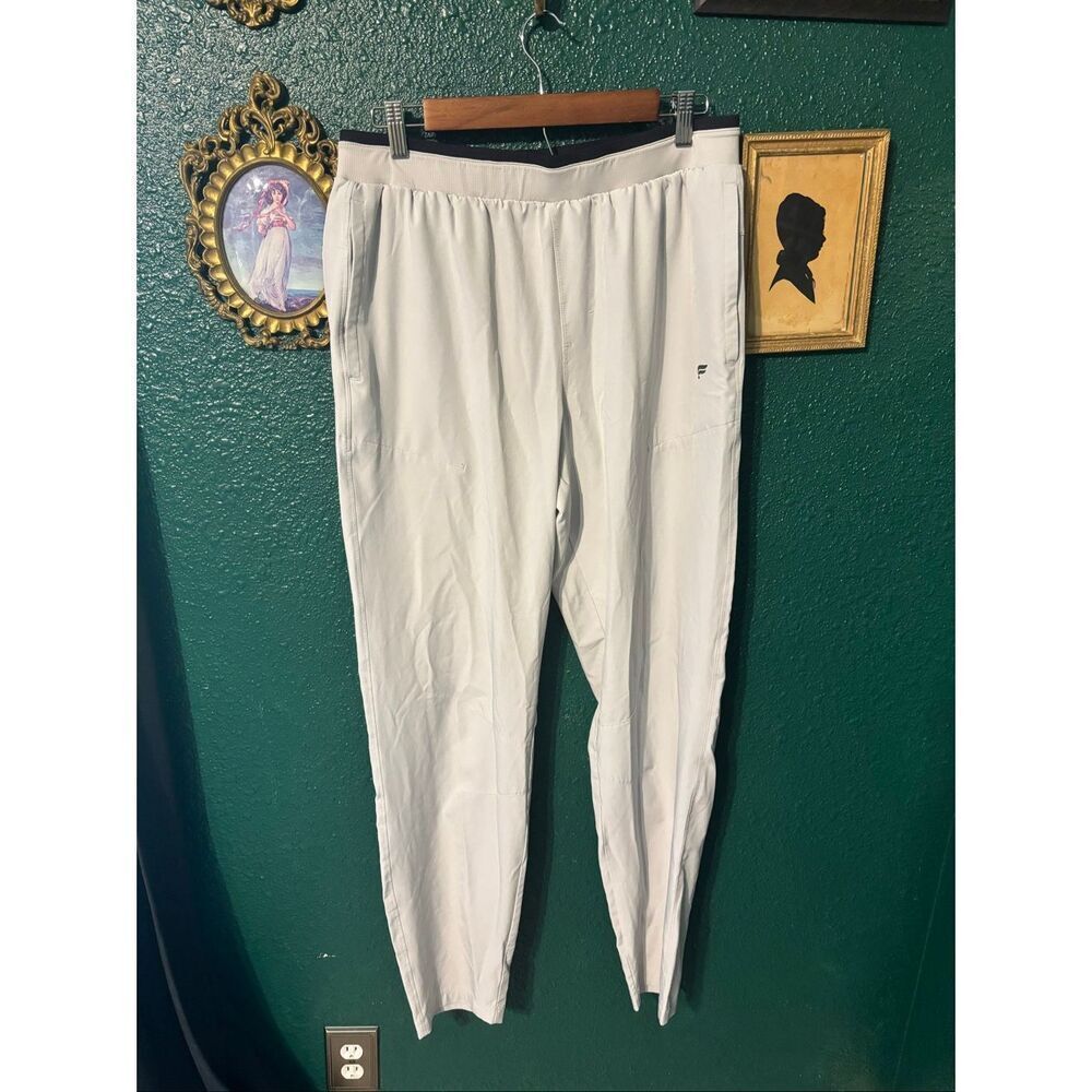 Fabletics Mens Pull On Gray Pants Size 32